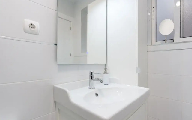 LU&CIA Apartamento Cervantes