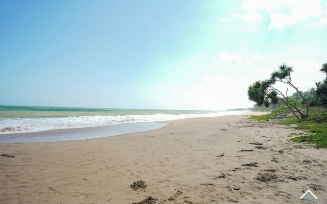 Six Elements Beach Villa