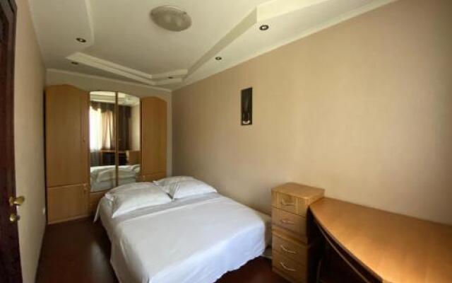 Comfy Apartment Most City Area