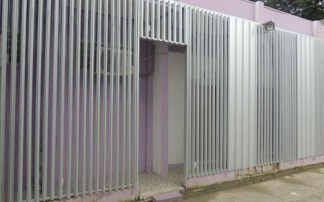 Ungu Nasional 2 Hotel