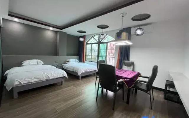 Qionghai JinJu Hotel