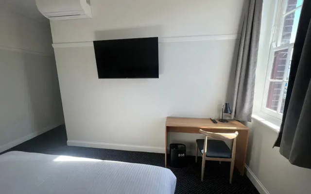 Mortdale Hotel