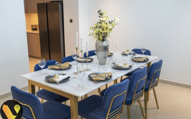 Vogue Downtown - Act 1 Act 2