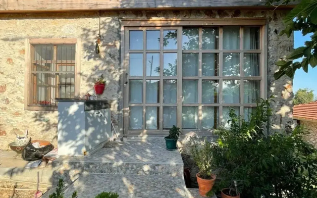 Stonehouse with Sea View and Garden in Bozburun