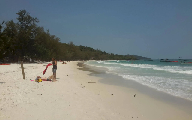 Island Palace Bungalows Resort