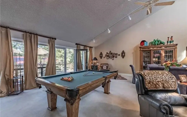 A Trip to Heaven - Five Bedroom Cabin