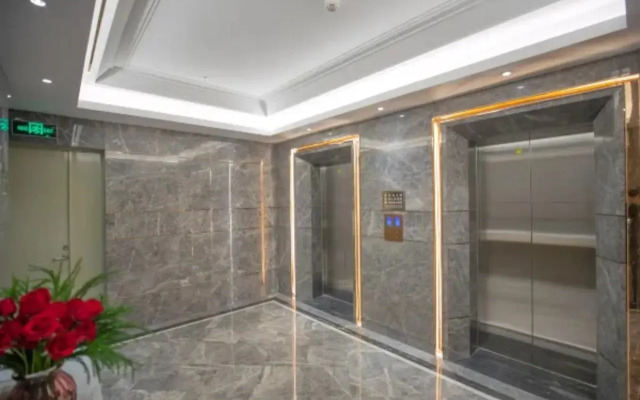 Huanying Living Hotel - Dongguan