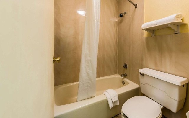 Quality Inn Clemson near University