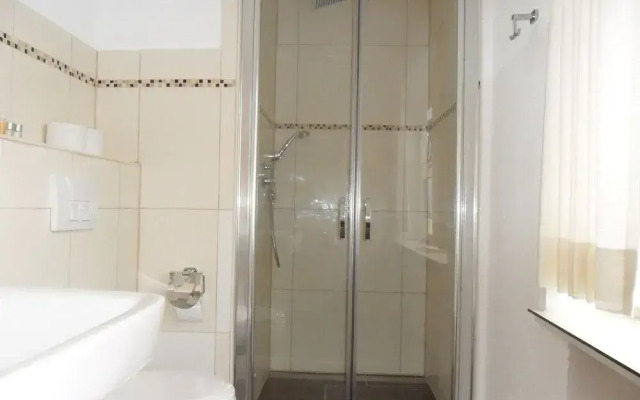 Hotel Alpina