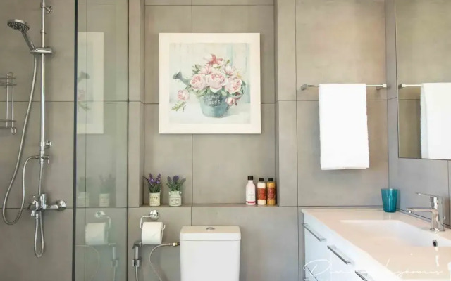 Beautiful and Spacious Apartment - Athens DownTown