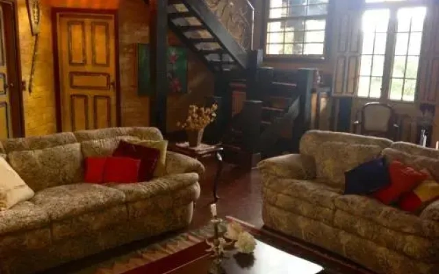 GLOC Villa