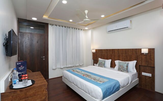 OYO 11517 Hotel Eleven 43