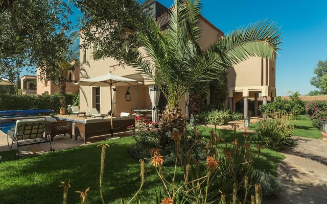 Villa Abalya 22