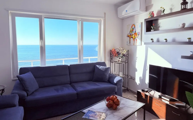 Home Sweet Home by the Sea 060