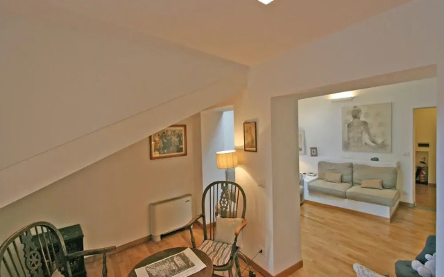 Travel & Stay - Parione