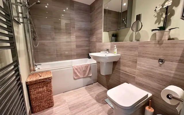 Modern And Bright 1Bd Apartment In Lewes, Sussex