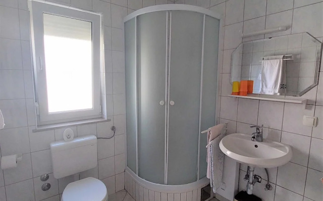 Elegant Apartments With Sea View and Balcony