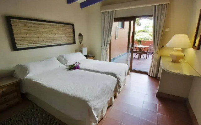 Beach Hotel Dos Mares