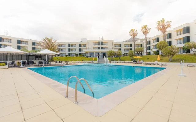 Vila Baleira Suites
