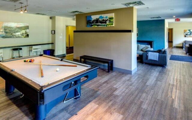 HI Whistler - Hostel