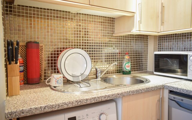 Lovely 2 Bedroom Apartment Near Botanical Gardens