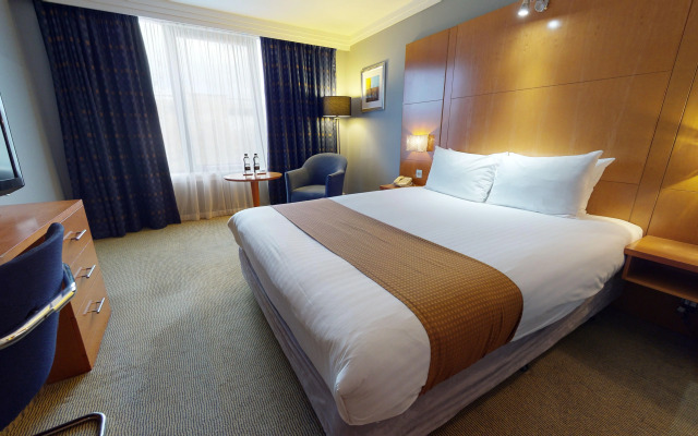 Holiday Inn Milton Keynes - Central by IHG