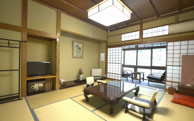 Yumotokan