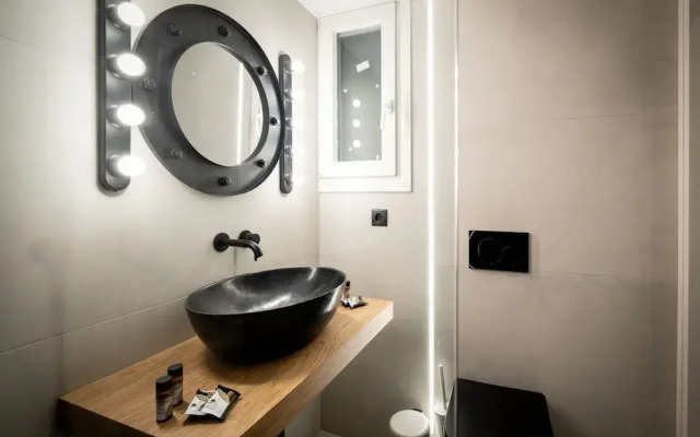LIV - Comfortable Designer Apt in Lycabettus