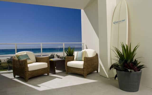 Kirra Surf Apartments