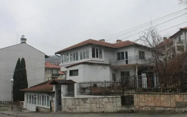 White Dove Guest House