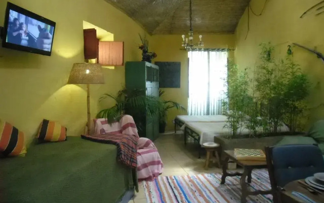 Casa Mestre Guesthouse