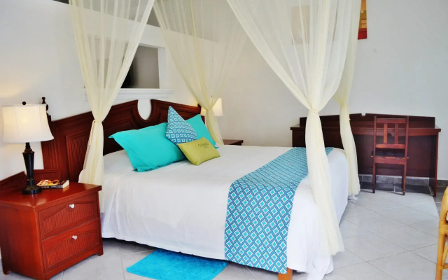 Corales Suites