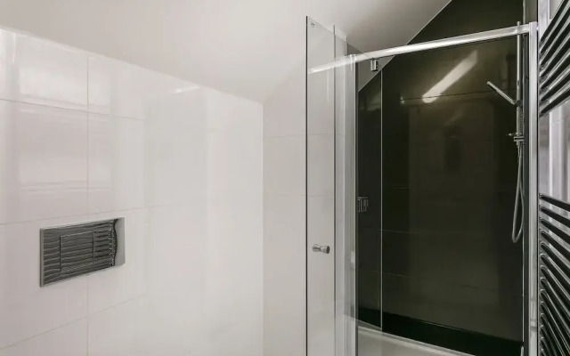 The Townhouses @ Carus Green