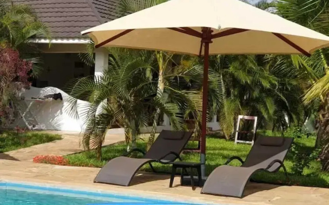 Mombasa Bungalow