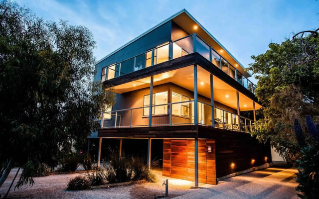 Point Lonsdale Holiday Apartments - Adults only
