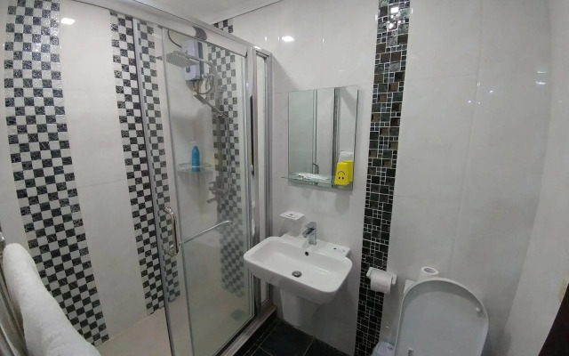 OYO 700 Pj Inn Hotel