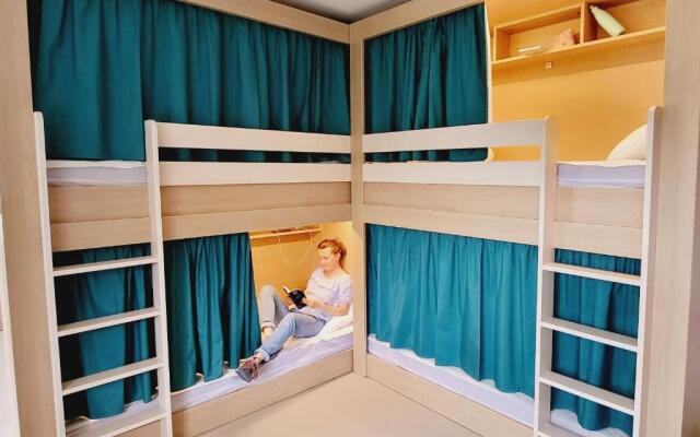 L'Etape du Mont, Family Hostel