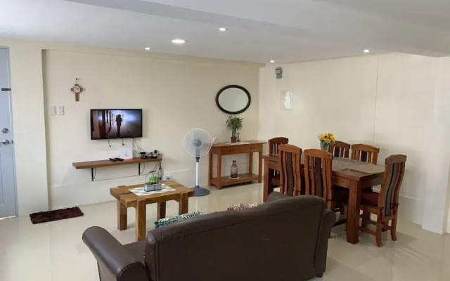 Rich Place Squareville