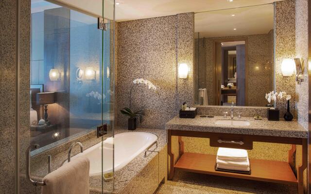 InterContinental Hanoi Landmark72 by IHG