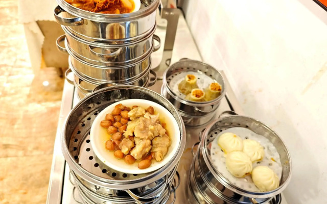 Guangzhou Mingyue Hotel