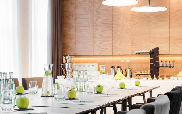 Holiday Inn Dresden - Am Zwinger by IHG