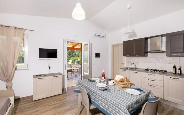Holiday Home in Vieste With two Rooms