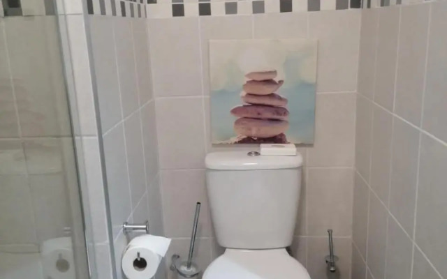 Beachfront Dream 256 Brookes Hill Suites