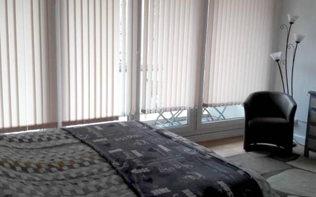 Studio in Saint-brieuc, With Furnished Balcony and Wifi