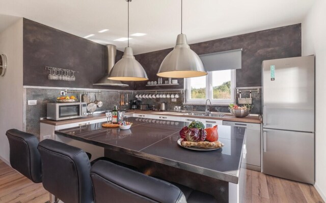 Stunning Home in Labin With Wifi and 3 Bedrooms