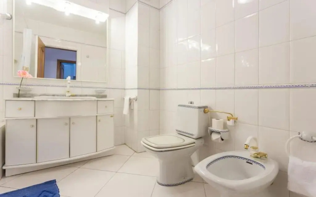 Tivoli Apt8 with Pool&Garage
