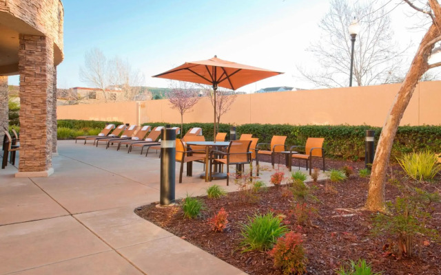 Courtyard by Marriott Sacramento Folsom