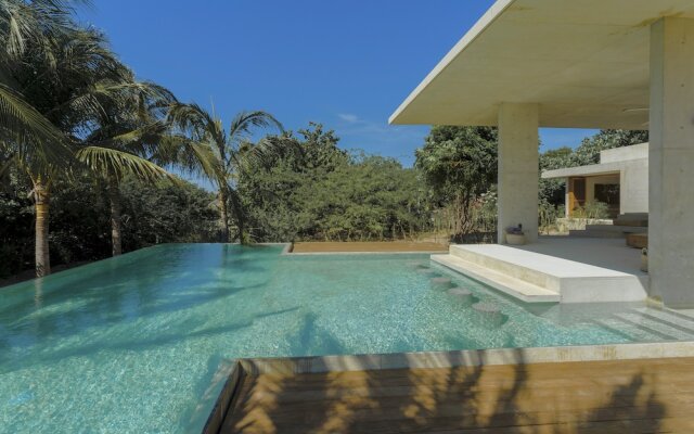 Casa Ohana by Lumina