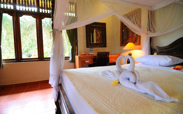 Villa Lihat Sawah