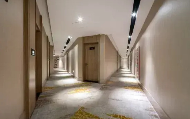 Rest Comfort Hotel (Wenzhou Oubei Shuangta Road)